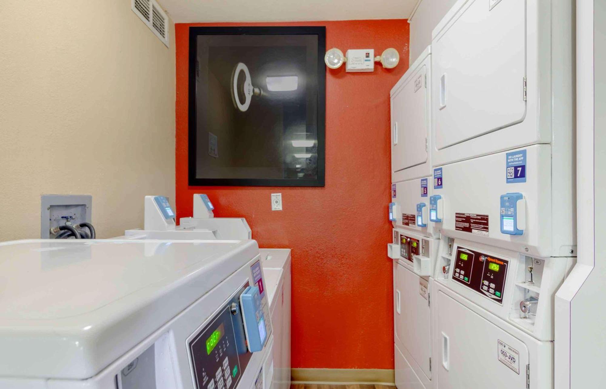 Extended Stay America Select Suites - Atlanta - Perimeter - Peachtree Dunwoody Exterior foto